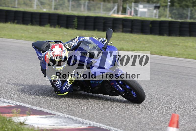 Archiv-2025/53 16.09.2025 Track Day Domi Aegerter ADR/Gruppe rot/ohne
